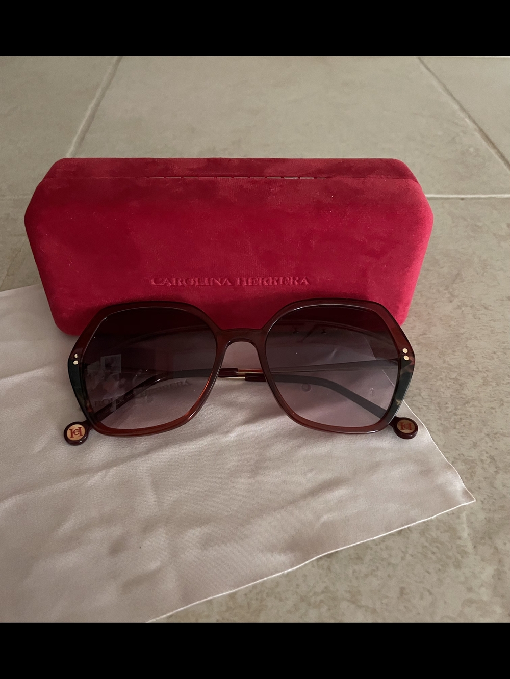 Carolina Herrera Women's Oversized Gradient Sunglasses - Burgundy